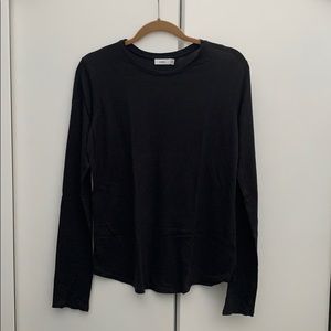 Vince long sleeved shirt size medium